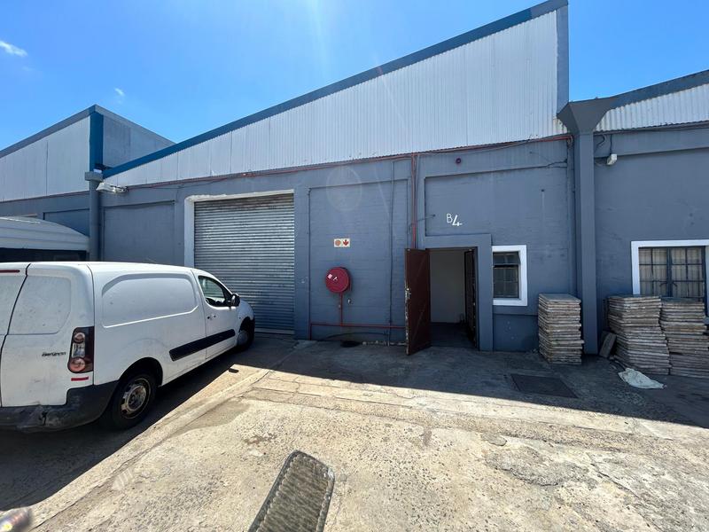 To Let commercial Property for Rent in Elsies River Industrial Western Cape